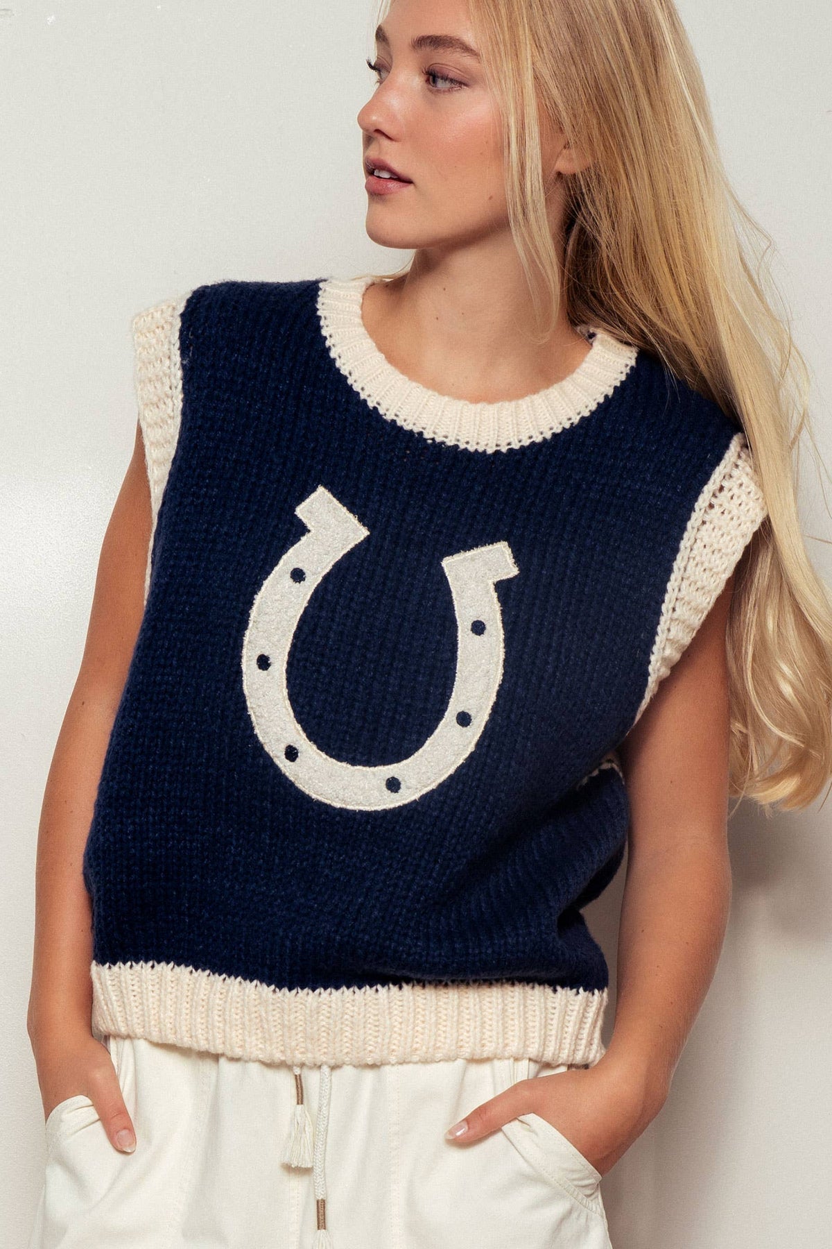 Western Horseshoe Crochet Knit Ribbed Trim Sweater Vest: Brown