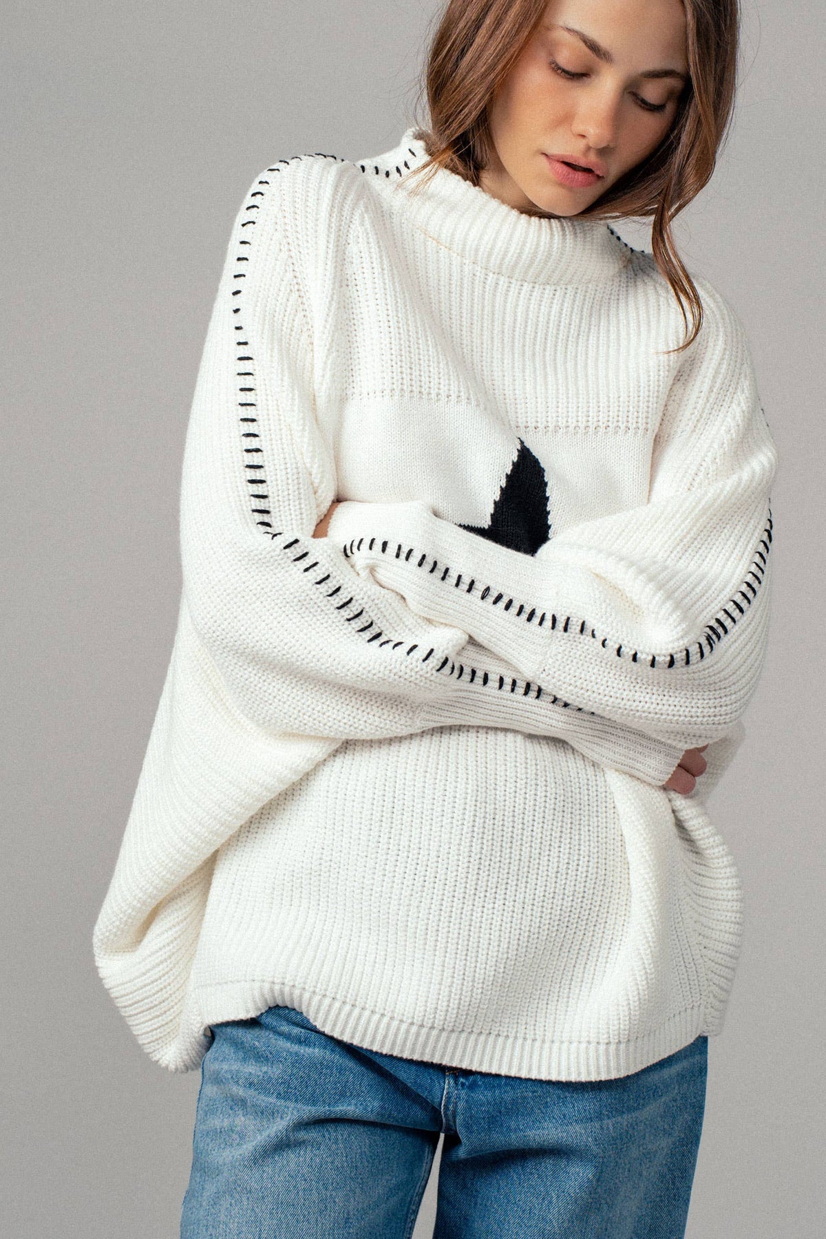 Star Knit Oversized Sweater Top: IVORY