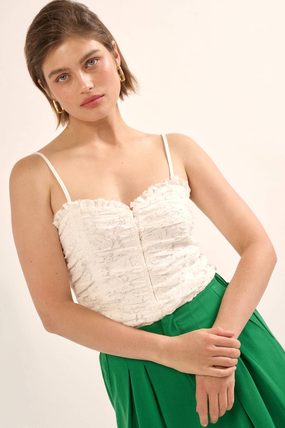 Floral Lace Sweetheart Button Front Cami Bodysuit: TAUPE